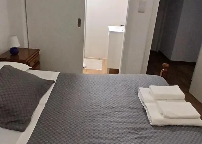 Andar Moradia T4 Na Casa Do Olival *