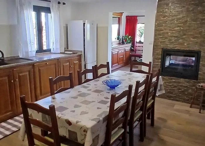 Andar Moradia T4 Na Casa Do Olival Feriehus